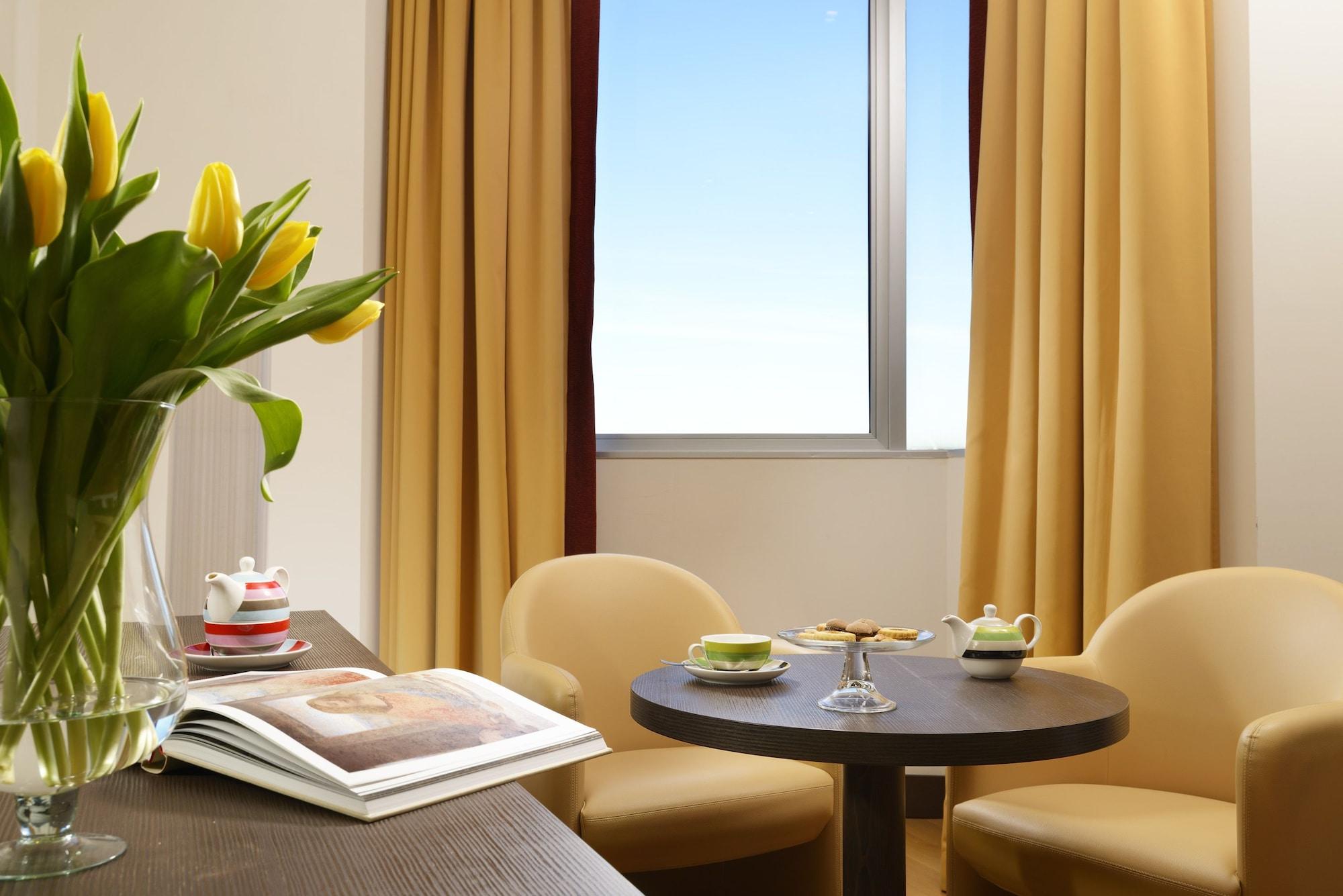 Hotel Diamante Алесандрия Екстериор снимка